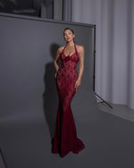 Carregar imagem no visualizador da galeria, CAMMLIA BURGUNDY MERMAID MAXI DRESS
